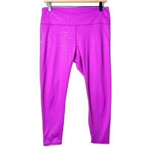 Fabletics Women's PowerHold High-Waisted 7/8 Legging in Kick Butt Fiesta Purple